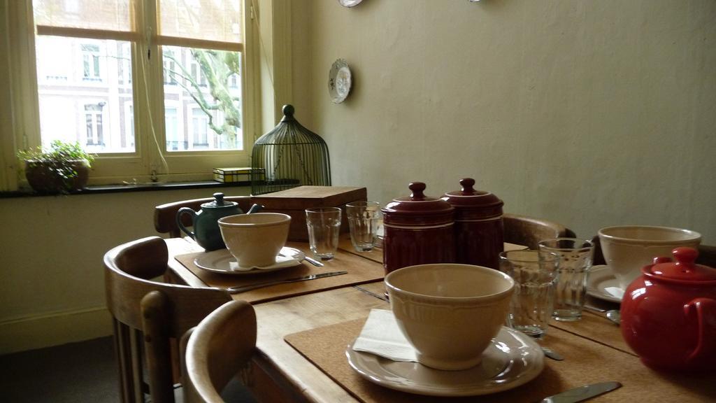 Bed and Breakfast La-Lilloise à Lille Chambre photo